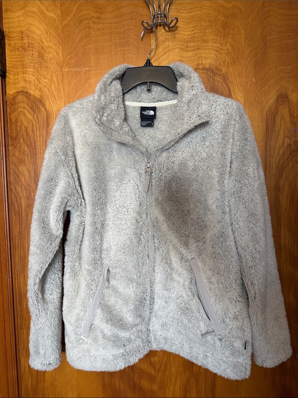 The North Face Women’s Plush Teddy Fleece Jacket - Light Gray - Picture 2 of 6